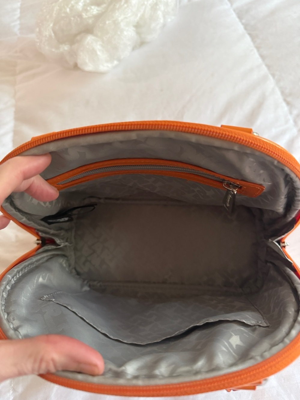 🔸RARE 2 Piece SET🔸Loungefly Star Wars BB-8 Dome Satchel & Matching Coin Purse - Picture 12 of 13